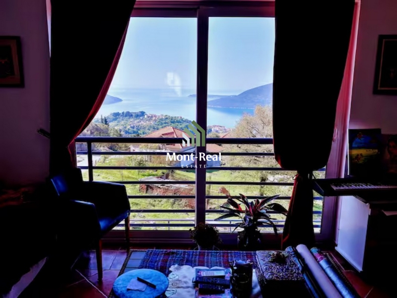 House for sale in Trebesin, Herceg Novi K002HN Montenegro Real Estate