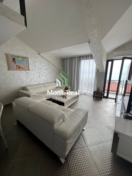 Moderno namješten dvosoban stan na Svetom Stefanu, Budva IS046BD