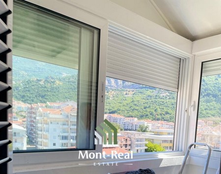 Stan u urbanom dijelu Budve, Mainska ulica | S254BD