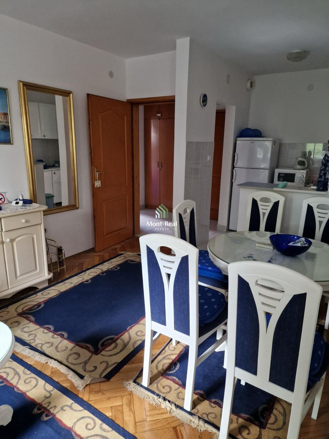 Jednosoban stan u Budvi, dobra lokacija i mirno okruženje S306BD
