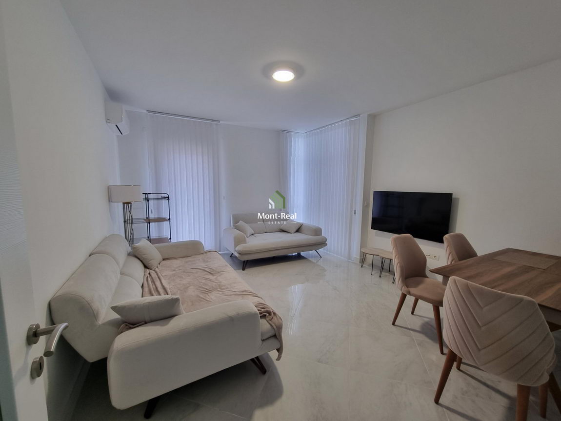 Trosoban moderan stan na odličnoj lokaciji – Rozino, Budva S318BD