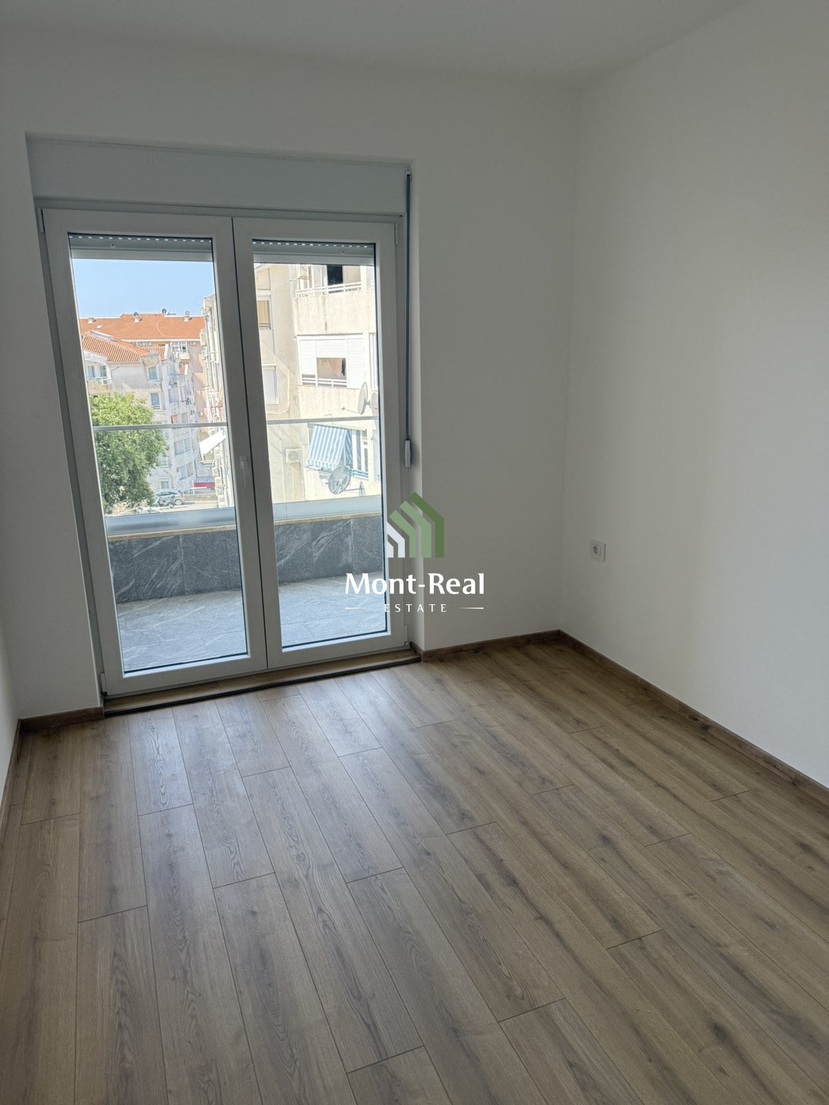 New-Build One-Bedroom Apartment in Budva, Near Kužina Restaurant